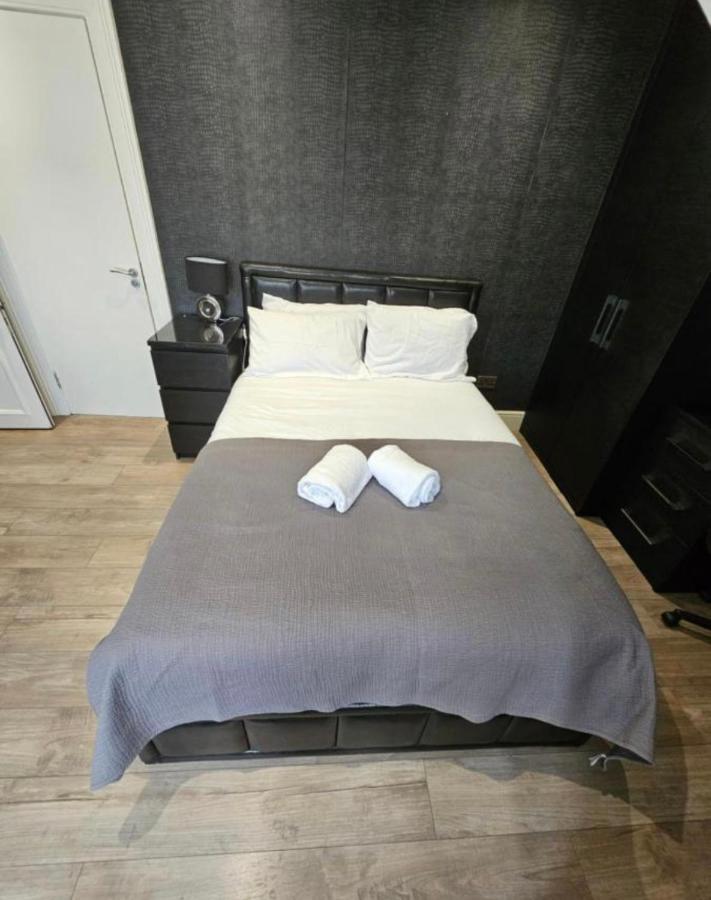 Luxury Double Room With Private Bathroom Единбург Екстер'єр фото